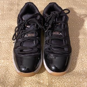 Air Jordan 11 low